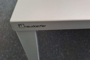 Schreibtisch R6