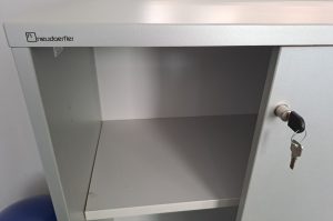 Büroschrank R6