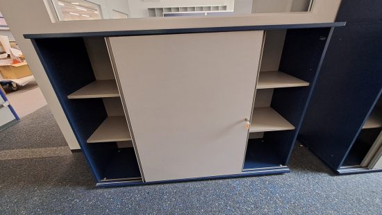 Büroschränke R7