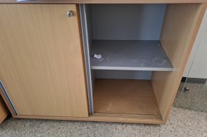 Büroschrank R1