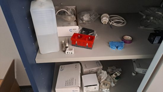Elektrikerzubehör R7