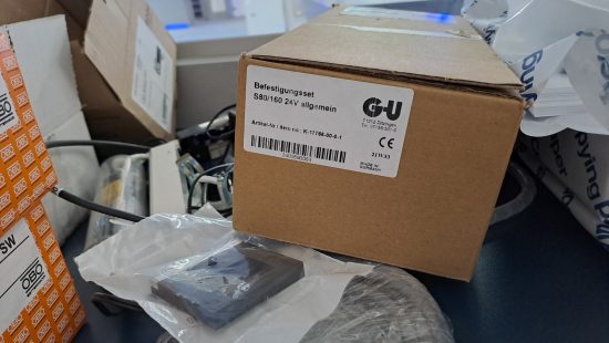 Elektrikerzubehör R7