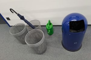 Diverse Mülleimer