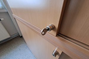 Büroschrank R1
