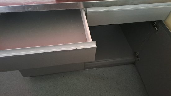 Unterschrank 