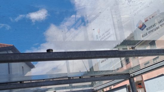 Einhausung für Einkaufswagen