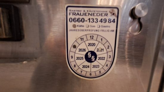 Kühlvitrinenthekenverbau