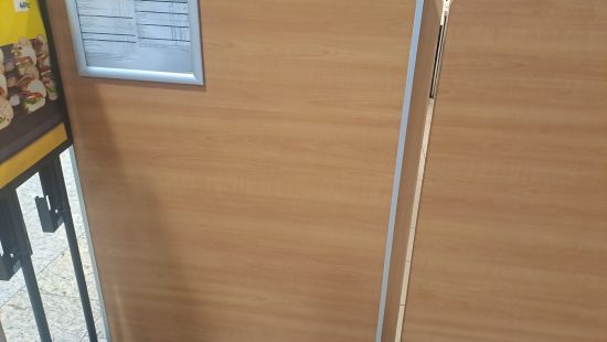 Schwingtür