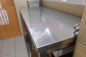 Gastro Arbeitstisch