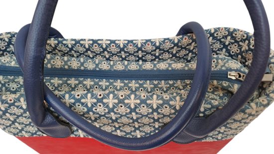 Handtasche