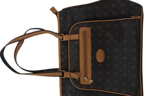 Handtasche
