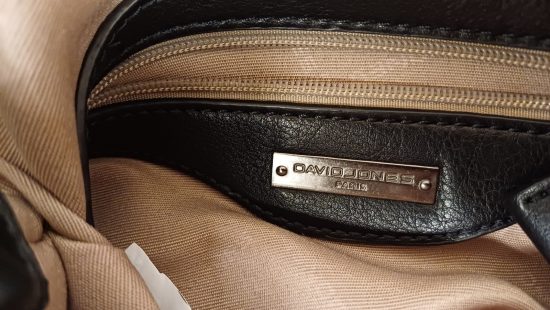 Handtasche