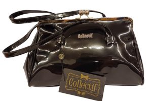 Handtasche