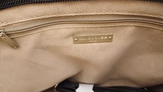 Handtasche