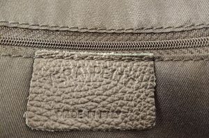 Handtasche
