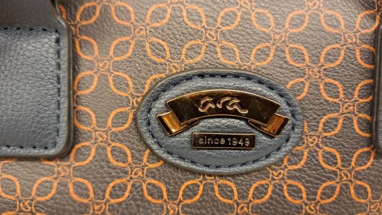 Handtasche