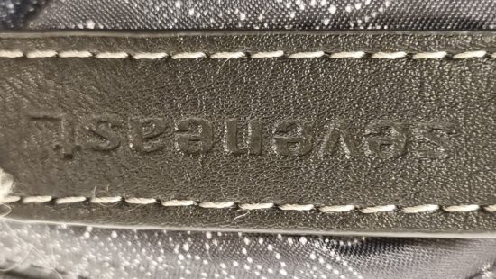 Handtasche