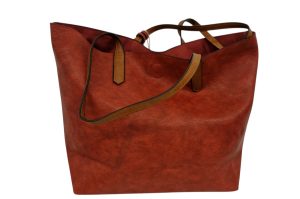 Handtasche