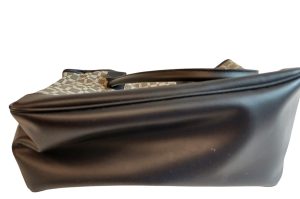 Handtasche