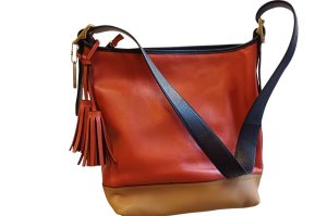 Handtasche
