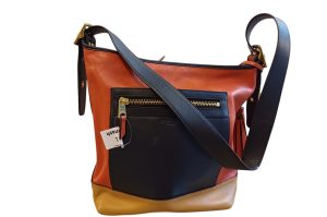 Handtasche