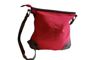 Handtasche