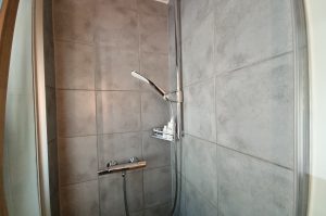 Dusche Z106