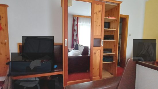 Kleiderschrank  Z110