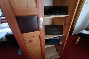 Kleiderschrank  Z110