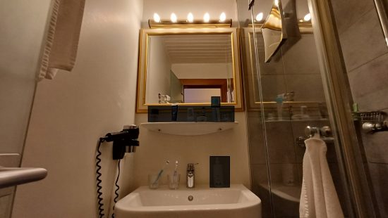 Badezimmereinrichtung Z105
