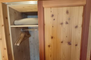 Kleiderschrank Z107