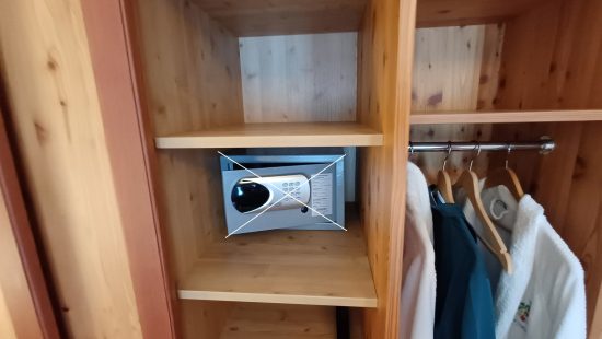 Kleiderschrank Z107