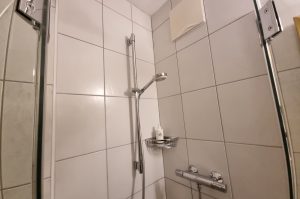 Dusche Z211