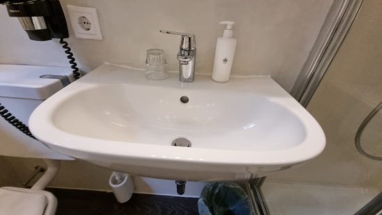 Badezimmerausstattung Z214