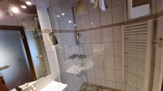 Dusche Z218