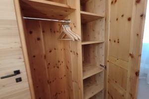 Kleiderschrank Z106a