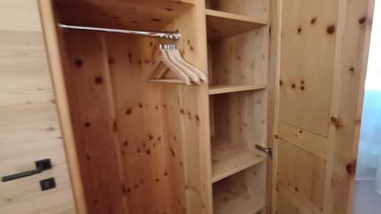 Kleiderschrank Z106a