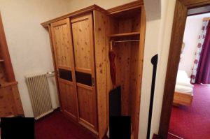 Kleiderschrank Z219