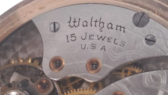 Goldene Taschenuhr