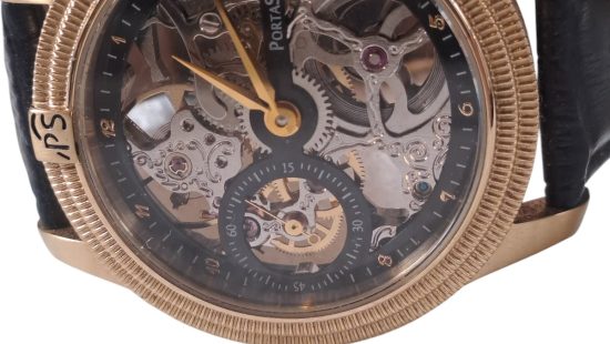 Herrenarmbanduhr