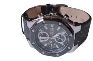 Herrenarmbanduhr