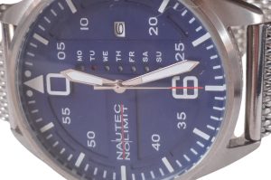 Herrenarmbanduhr