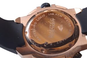 Herrenarmbanduhr