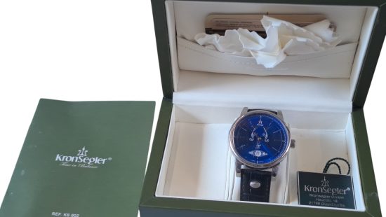 Herrenarmbanduhr