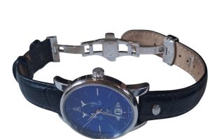 Herrenarmbanduhr