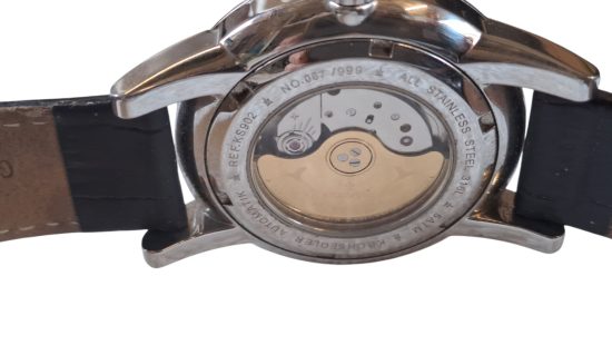 Herrenarmbanduhr