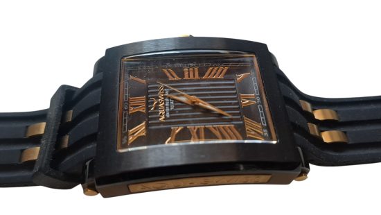 Herrenarmbanduhr