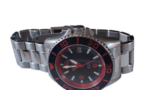 Herrenarmbanduhr
