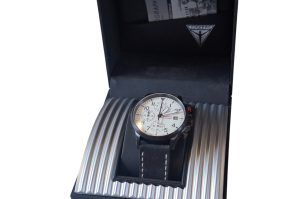 Herrenarmbanduhr