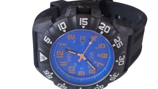 Herrenarmbanduhr